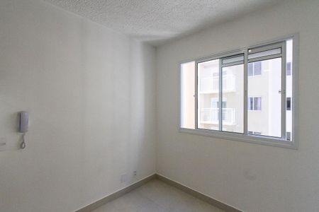 Apartamento à venda com 32m², 2 quartos e sem vaga Apartamento à venda com 32m², 2 quartos e sem vagaSala/Cozinha