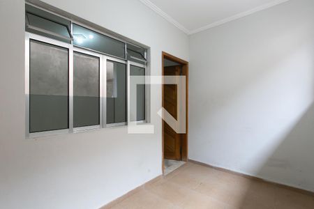 Casa para alugar com 70m², 2 quartos e 1 vagaEntrada