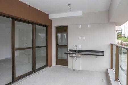 Apartamento à venda com 144m², 3 quartos e 3 vagasSacada Sala