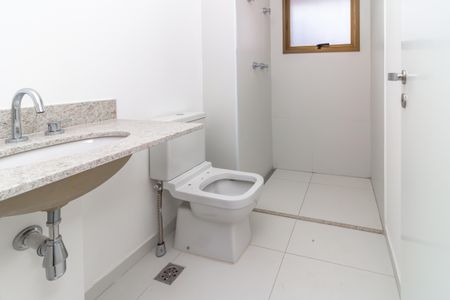 Apartamento à venda com 144m², 3 quartos e 3 vagas Apartamento à venda com 144m², 3 quartos e 3 vagasBanheiro da Suíte 3