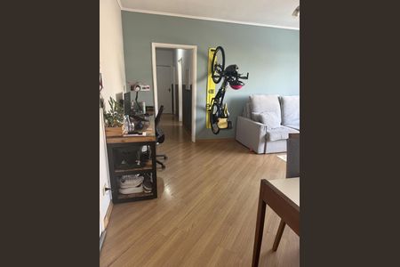 Apartamento para alugar com 101m², 2 quartos e 1 vaga Apartamento para alugar com 101m², 2 quartos e 1 vagaSala