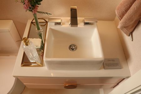 Apartamento à venda com 181m², 3 quartos e 3 vagasBanheiro da Suíte 2