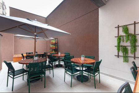 Apartamento à venda com 181m², 3 quartos e 3 vagasÁrea comum - Churrasqueira