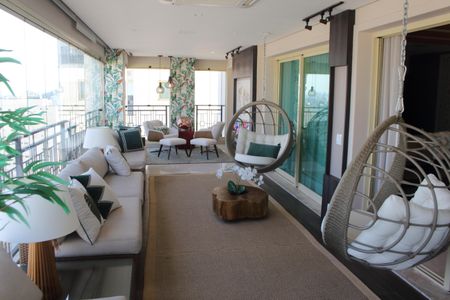 Apartamento à venda com 256m², 4 quartos e 6 vagasVaranda gourmet