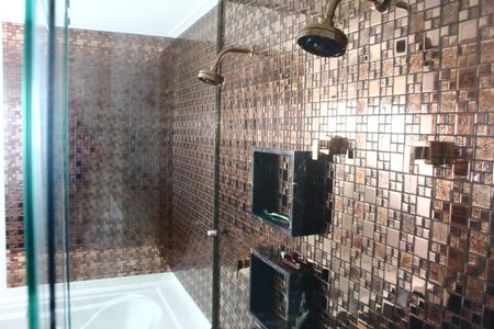 Apartamento à venda com 256m², 4 quartos e 6 vagasBanheiro da Suíte 4