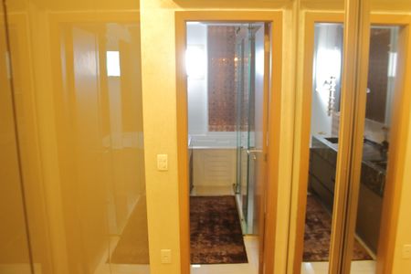 Apartamento à venda com 256m², 4 quartos e 6 vagasSuíte 4