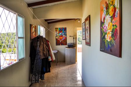 Casa à venda com 180m², 2 quartos e 2 vagas Casa à venda com 180m², 2 quartos e 2 vagasÁrea andar superior