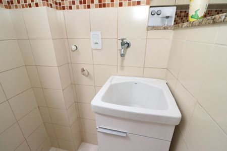 Apartamento à venda com 70m², 1 quarto e 1 vagaÁrea de Serviço