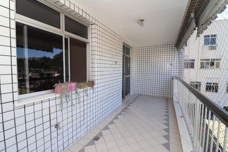 Apartamento à venda com 70m², 1 quarto e 1 vagaVaranda