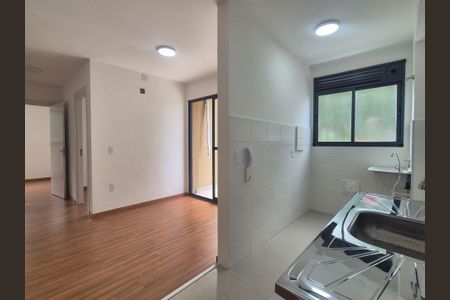 Apartamento à venda com 74m², 2 quartos e 1 vagaCozinha