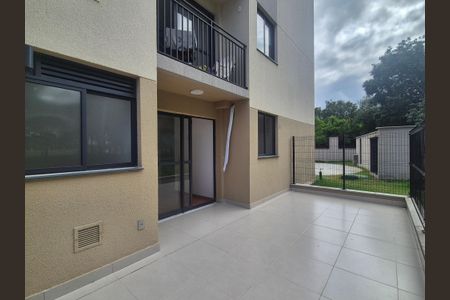 Apartamento à venda com 74m², 2 quartos e 1 vagaVaranda