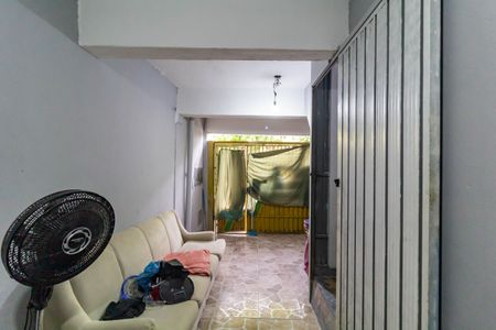 Casa à venda com 35m², 2 quartos e 1 vaga Casa à venda com 35m², 2 quartos e 1 vagaGaragem - Área de serviço
