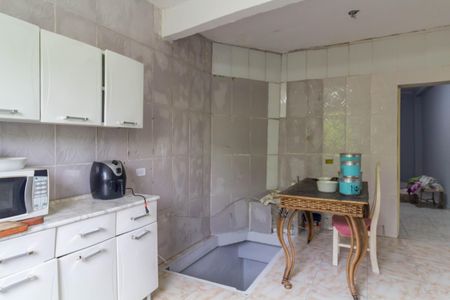 Casa à venda com 35m², 2 quartos e 1 vaga Casa à venda com 35m², 2 quartos e 1 vagaSala/Cozinha
