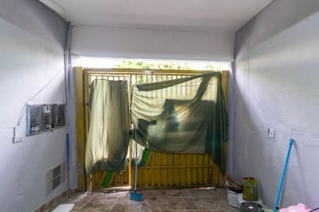 Casa à venda com 35m², 2 quartos e 1 vaga Casa à venda com 35m², 2 quartos e 1 vagaGaragem - Área de serviço