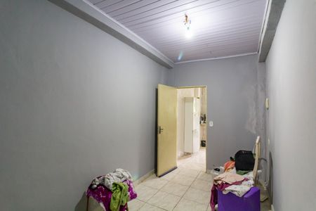 Casa à venda com 35m², 2 quartos e 1 vaga Casa à venda com 35m², 2 quartos e 1 vagaQuarto