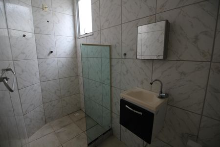 Casa de condomínio para alugar com 80m², 2 quartos e 1 vagaBanheiro Social