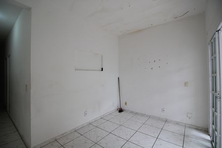 Casa de condomínio para alugar com 80m², 2 quartos e 1 vagaSala
