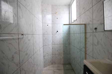 Casa de condomínio para alugar com 80m², 2 quartos e 1 vagaBanheiro Social
