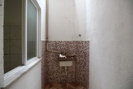 Casa de condomínio para alugar com 80m², 2 quartos e 1 vagaÁrea de Serviço