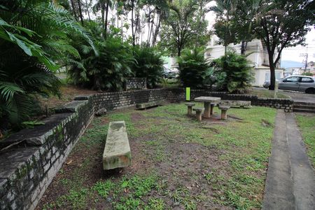 Casa de condomínio para alugar com 80m², 2 quartos e 1 vagaPraça