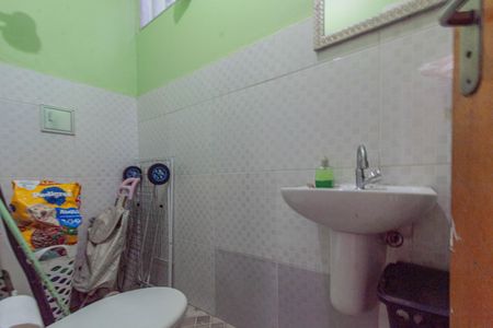 Casa à venda com 150m², 3 quartos e 3 vagasBanheiro de Serviço