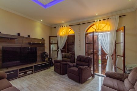 Casa à venda com 150m², 3 quartos e 3 vagasSala