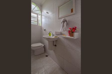 Casa à venda com 150m², 3 quartos e 3 vagasBanheiro 1