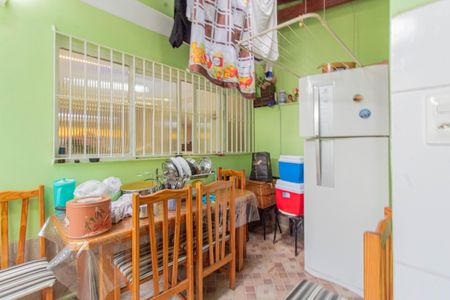 Casa à venda com 150m², 3 quartos e 3 vagasÁrea de Serviço