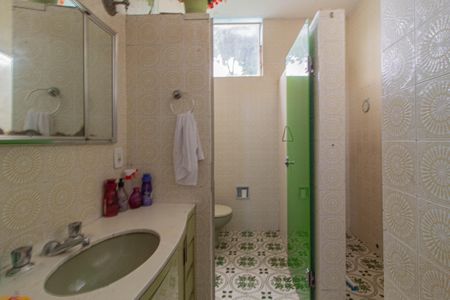 Casa à venda com 150m², 3 quartos e 3 vagasBanheiro 2