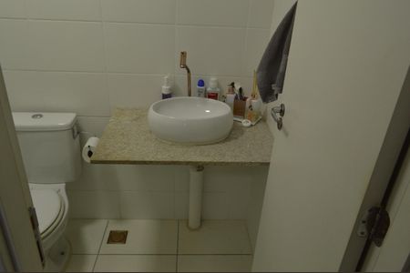 Apartamento para alugar com 52m², 2 quartos e 1 vagaBanheiro da Suíte