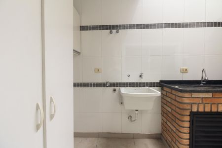 Casa à venda com 280m², 3 quartos e 2 vagasÁrea de Serviço