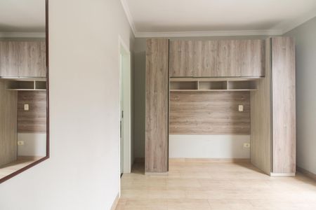 Casa à venda com 280m², 3 quartos e 2 vagasSuíte 3