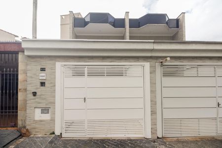 Casa à venda com 280m², 3 quartos e 2 vagasFachada