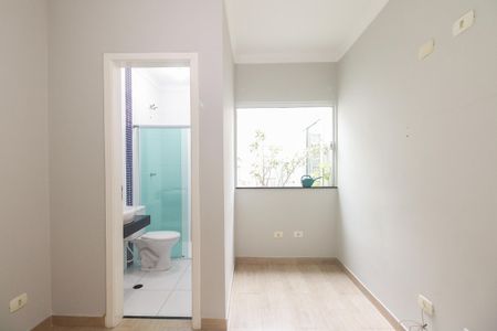 Casa à venda com 280m², 3 quartos e 2 vagasSuíte 2