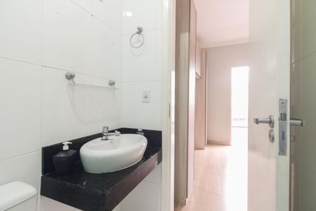 Casa à venda com 280m², 3 quartos e 2 vagasBanheiro Suíte 3