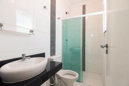 Casa à venda com 280m², 3 quartos e 2 vagasBanheiro Suíte 1