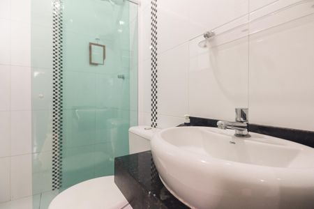 Casa à venda com 280m², 3 quartos e 2 vagasBanheiro Suíte 3