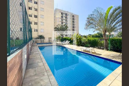 Apartamento à venda com 65m², 3 quartos e 1 vagaÁrea comum - Piscina