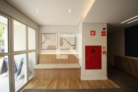 Apartamento para alugar com 37m², 2 quartos e 1 vagaHall social