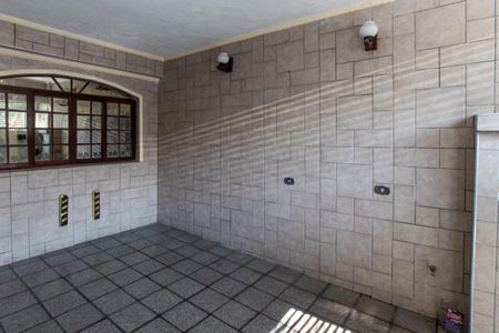 Casa à venda com 187m², 3 quartos e 1 vaga Casa à venda com 187m², 3 quartos e 1 vagaGaragem