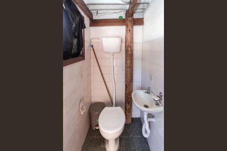 Casa à venda com 187m², 3 quartos e 1 vaga Casa à venda com 187m², 3 quartos e 1 vagaBanheiro do Terraço