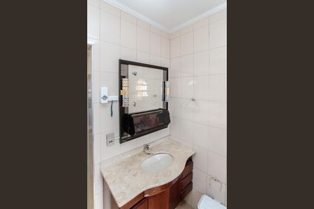 Casa à venda com 187m², 3 quartos e 1 vaga Casa à venda com 187m², 3 quartos e 1 vagaBanheiro da Suíte 1