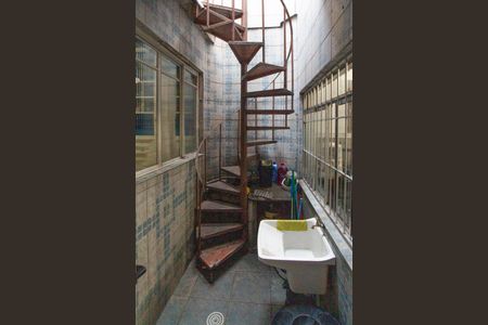 Casa à venda com 187m², 3 quartos e 1 vaga Casa à venda com 187m², 3 quartos e 1 vagaÁrea de Serviço