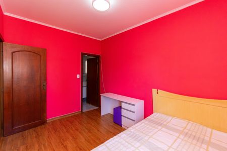 Casa à venda com 280m², 3 quartos e 5 vagasSuíte 1