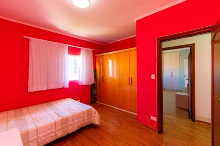 Casa à venda com 280m², 3 quartos e 5 vagasSuíte 1