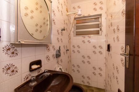 Casa à venda com 280m², 3 quartos e 5 vagasBanheiro de serviço