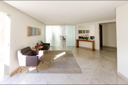 Apartamento para alugar com 191m², 3 quartos e 2 vagas Apartamento para alugar com 191m², 3 quartos e 2 vagasÁrea comum