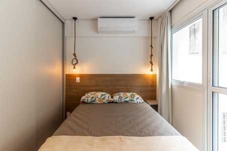 Studio de kitnet/studio para alugar com 1 quarto, 27m² em Santa Ifigênia, São Paulo