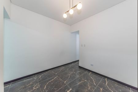 Casa à venda com 110m², 2 quartos e 1 vagaCopa