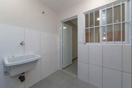 Casa à venda com 110m², 2 quartos e 1 vagaÁrea de Serviço